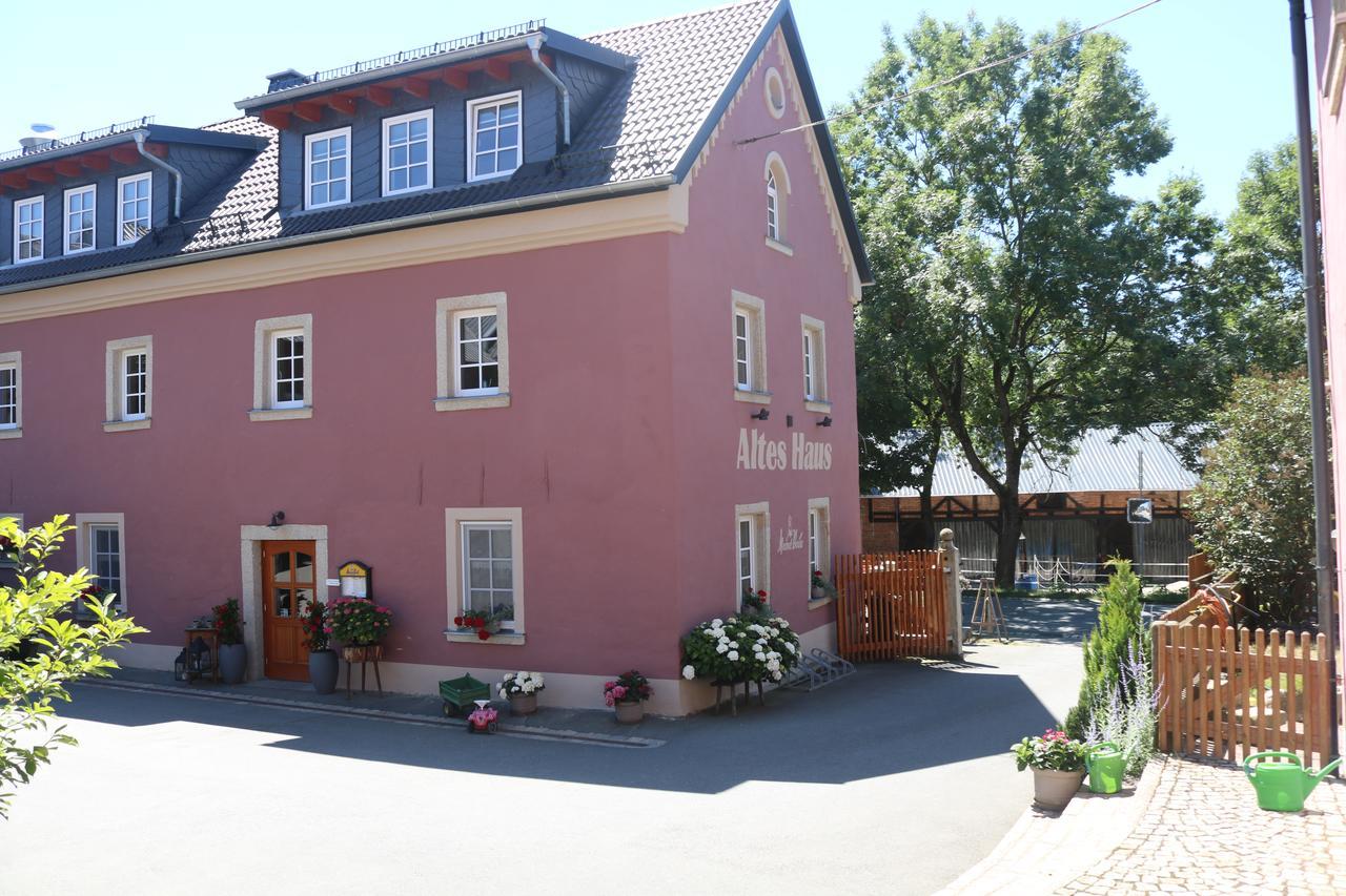 Altes -Haus Apartment Gattendorf Luaran gambar